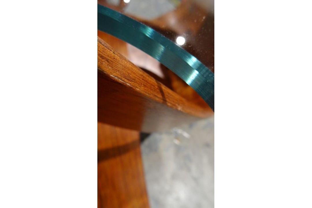 Alexander King studios, Bubinga laminate and glass 'wood shavings table' 180 x 102 x 40 cm Condition - Image 7 of 8