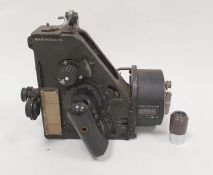 WWII British Service (Possibly RAF) Issue Mk IXa bubble sextant, reference no. 68, patent 4080112,