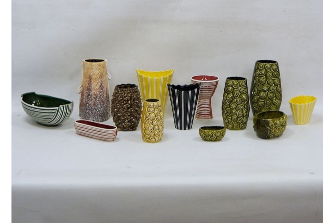 A collection of Sylvac La Ronde pattern wares and other items, mid 20th century and later, including - Image 1 of 2