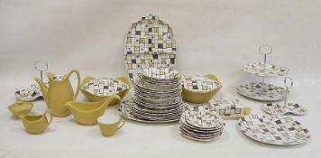 Midwinter Homespun pattern fashion shape part dinner-service, mid century, printed brown marks,