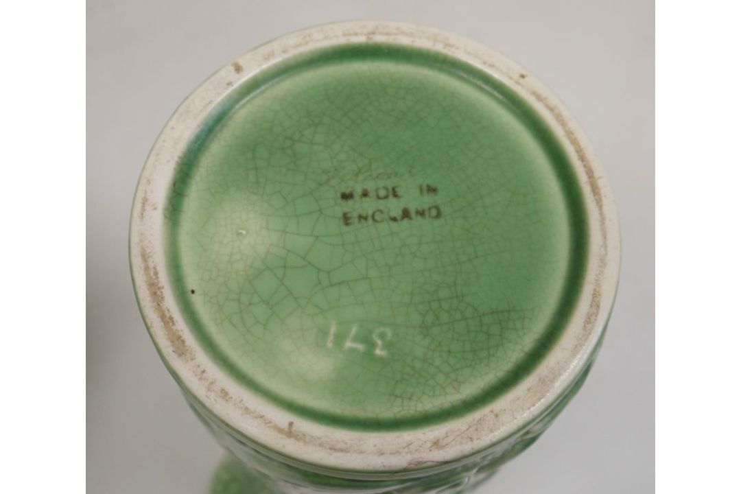 Collection of English Art Deco ceramics, comprising a Bretby pottery turquoise glazed compressed - Image 5 of 5