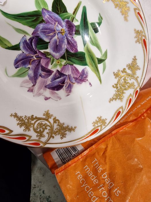 English porcelain Botanical part dessert service, circa 1820, iron-red pattern no.3/3469, - Image 5 of 10