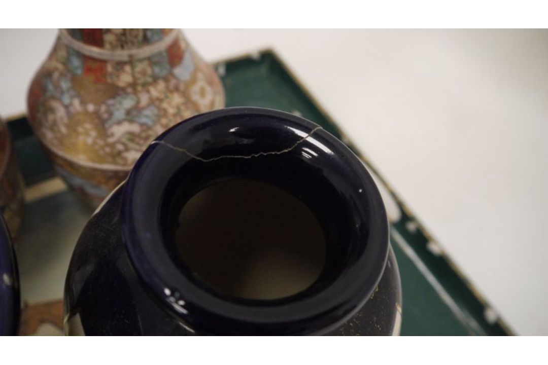Collection of Japanese pottery vases, late 19th/early 20th century, printed marks, comprising a pair - Image 5 of 7