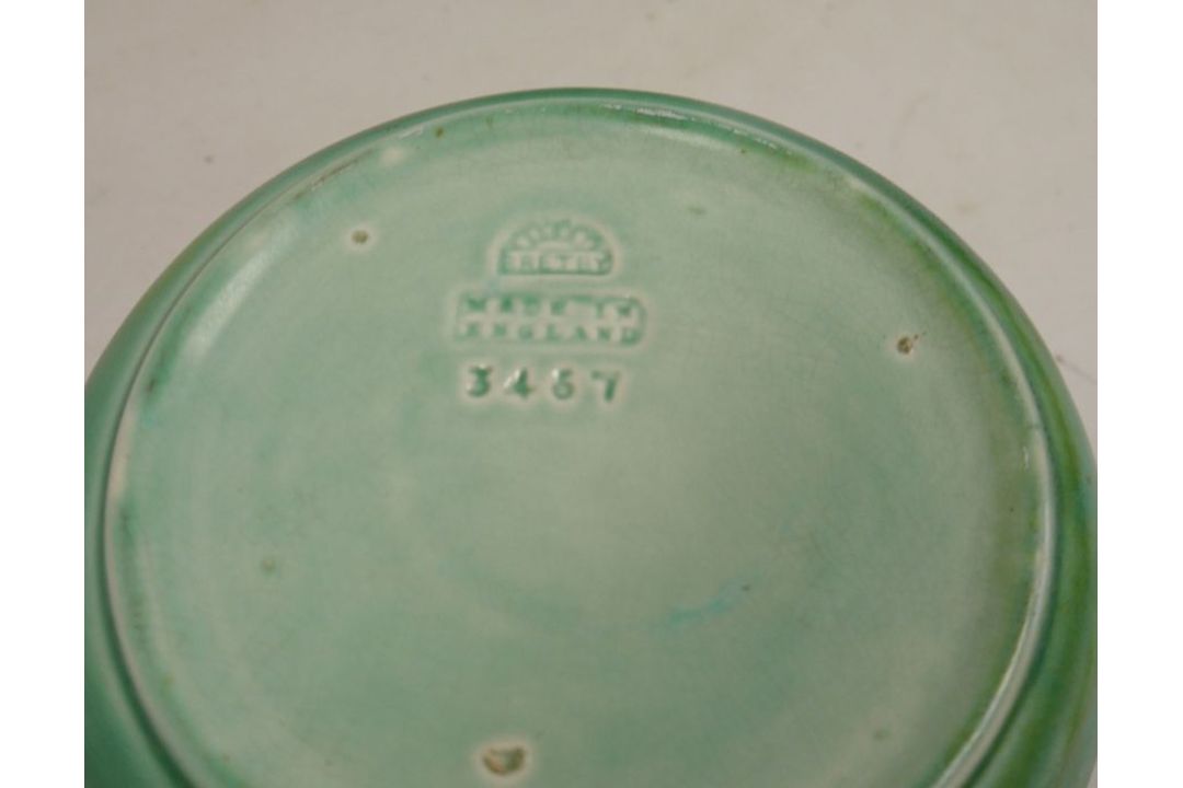 Collection of English Art Deco ceramics, comprising a Bretby pottery turquoise glazed compressed - Image 4 of 5