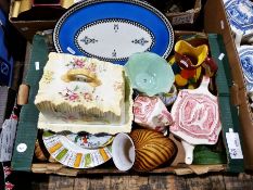 Vincenza collection Art Glass vase, a Soho pottery Solianware coffee set, various Johnson Brothers