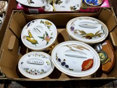 Pair of Midwinter Stylecraft tureens, Royal Worcester 'Evesham' pattern casseroles, further