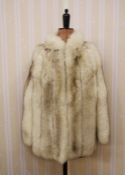 Vintage white fox jacketCondition ReportAppears to be in overall good condition, supple with no