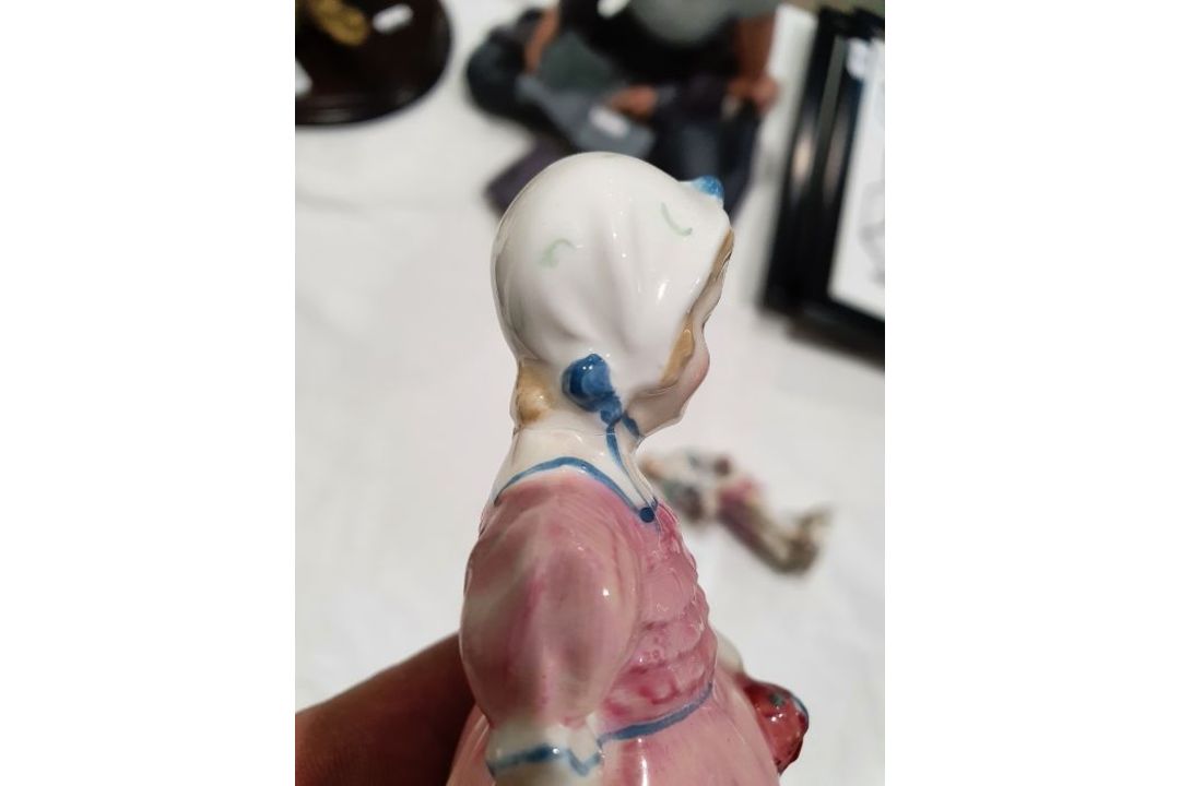 19th century Meissen porcelain figure of classical maiden with basket of flowers, 13cm high and - Image 7 of 14