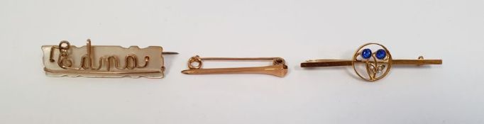 9ct gold bar brooch set blue stones and two seedpearls, another gold-coloured plain tapering bar