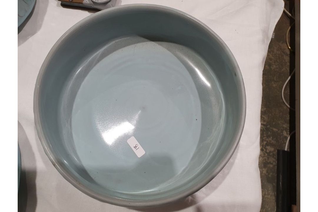Poole pottery 'Delphis' circular plate, abstract turquoise multi-coloured with red border and - Image 15 of 19