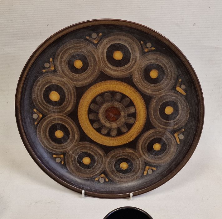 Portmeirion Susan Williams-Ellis coffee set for eight, gilt Greek key on a brown/black ground, Denby - Image 3 of 4