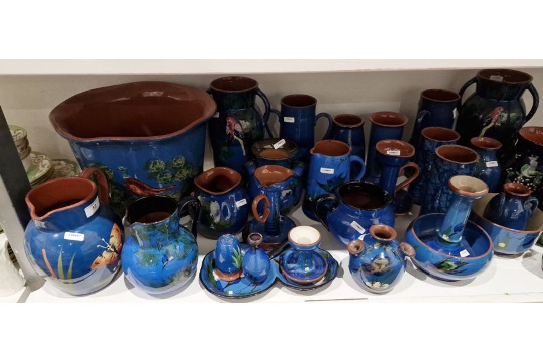 Large quantity of Watcombe Torquay and similar blue and brown pottery decorated with birds, to - Image 3 of 4