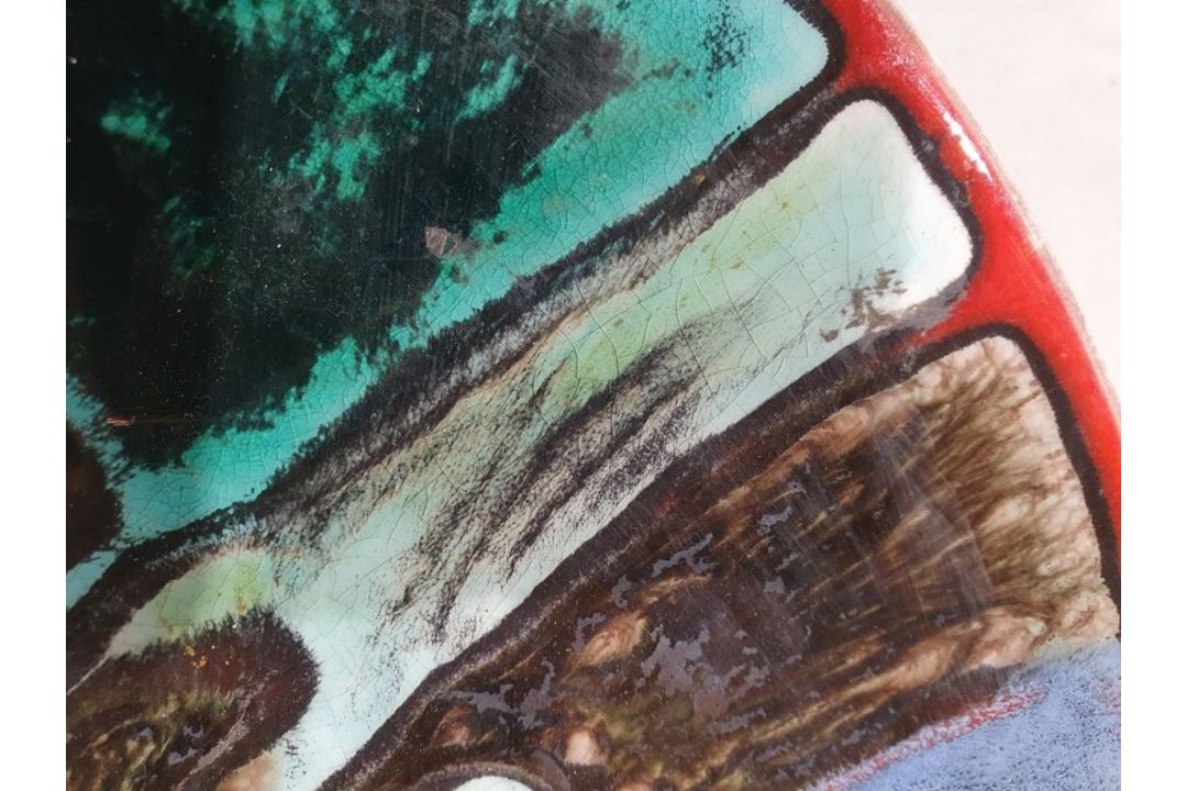 Poole pottery 'Delphis' circular plate, abstract turquoise multi-coloured with red border and - Image 5 of 19