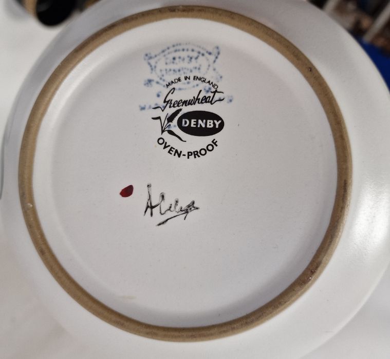 Portmeirion Susan Williams-Ellis coffee set for eight, gilt Greek key on a brown/black ground, Denby - Image 4 of 4