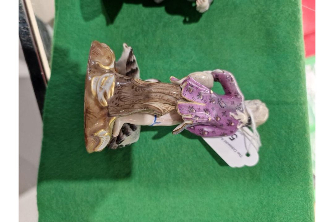 19th century Meissen figure of boy feeding ducks, on gilt scroll decorated circular base, 12cm - Image 9 of 14