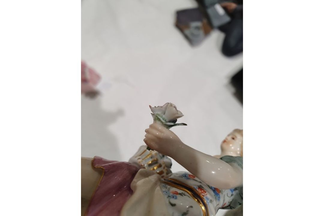 19th century Meissen porcelain figure of classical maiden with basket of flowers, 13cm high and - Image 10 of 14