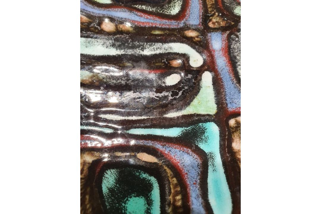 Poole pottery 'Delphis' circular plate, abstract turquoise multi-coloured with red border and - Image 7 of 19