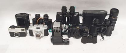 Olympus zoom lens 35-70mm AZ-1 zoom, AGFA camera colour-Agnar 1.3.5/45 in case, Kodak Instamatic