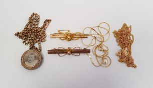 14K gold and cultured pearl pendant and the 14K gold fine chain link necklace, two various bar