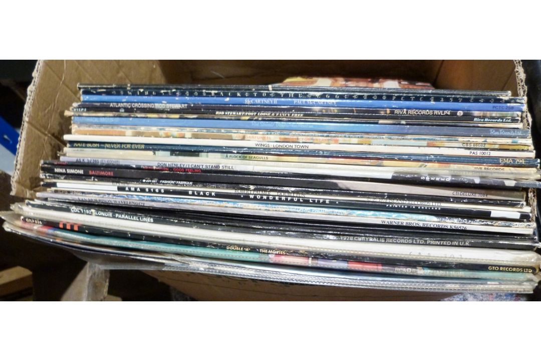 Box of LPs, to include Pink Floyd 'Dark Side of the Moon', Rod Stewart 'Atlantic Crossing', Wings ' - Image 1 of 2