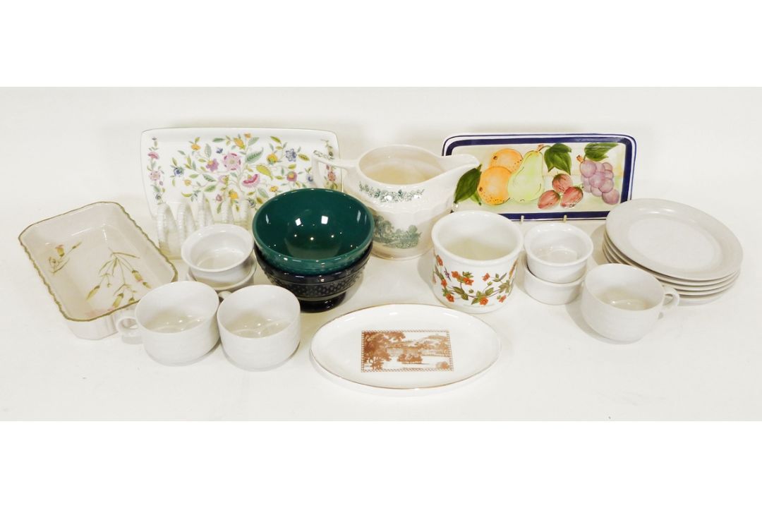 Royal Doulton 'Pastorale' part dinner service (3 boxes) - Image 1 of 3