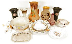 Part-service Grindley, cream ground with ivy leaf decoration to include dinner plates, two lidded