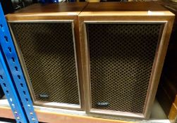 Pair of Sony SS-210 speakers
