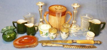 Booths Old Willow pattern part tea service, and further assorted china (2 boxes + suitcase)