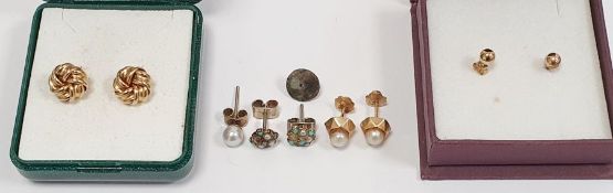 Pair of 9ct gold circular twist earrings, 0.5g approx. (one backing missing), a pair of 9ct gold