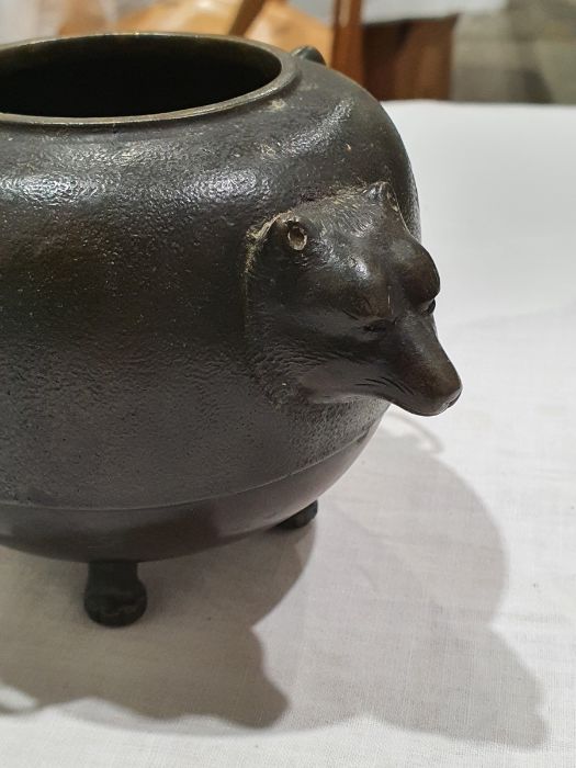 Japanese bronze 'Magic Tea Kettle' pot, ovoid, with a badger's head on one side and the tail on - Image 7 of 18