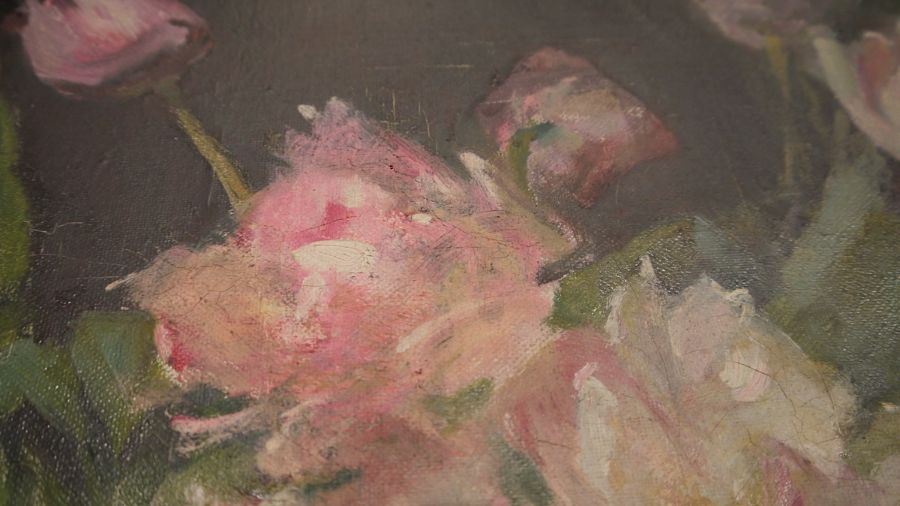 20th century school  Oil on canvas Still life study of roses and tulips, unsigned, 39cm x 49cm - Image 5 of 6