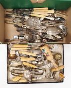 Small quantity of sundry EPNS table flatware (1 box)