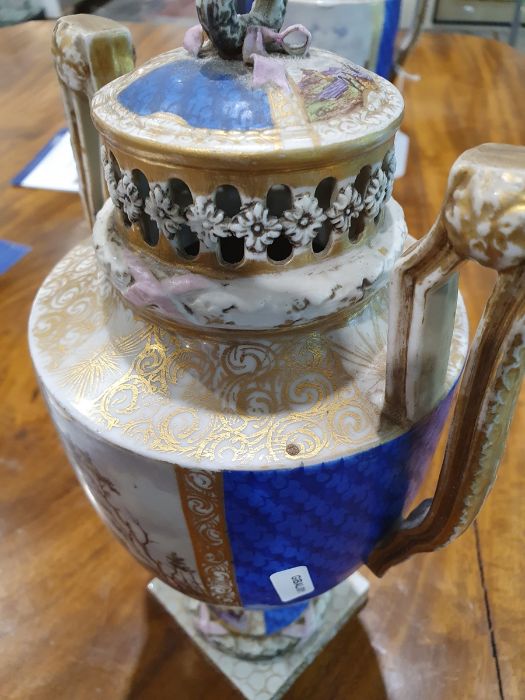 Pair antique Dresden covered pot-pourri vases, each with wreath ribbon ring handle to the - Image 10 of 36
