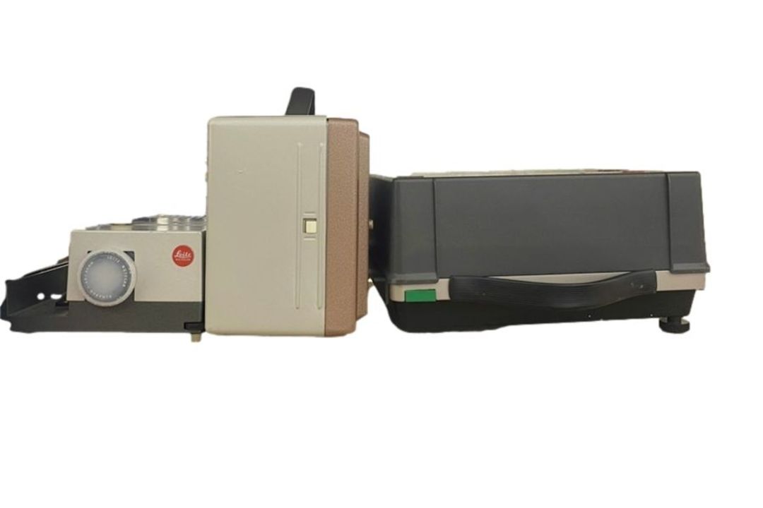 Leitz Pradovit CA2502 slide projector, a Leitz Wetzlar Pradovit N type 315725 slide projector and