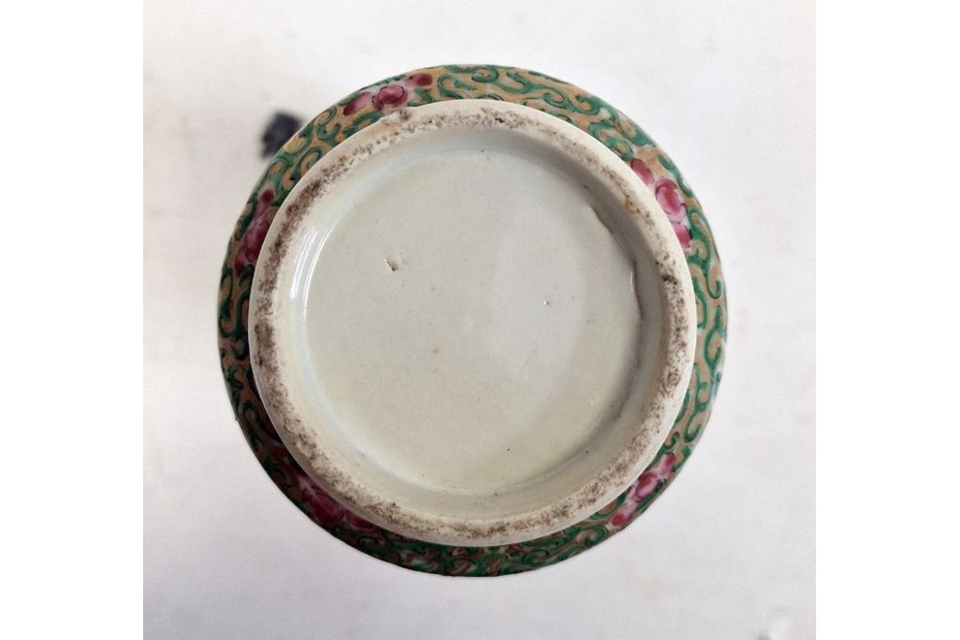 19th century famille rose Canton porcelain vase with figural decoration, ring mask handles, 19.5cm - Image 6 of 6
