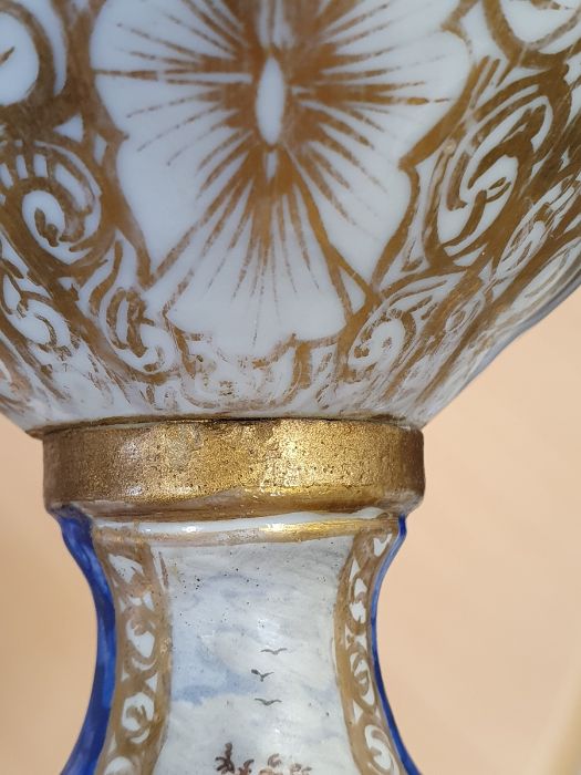 Pair antique Dresden covered pot-pourri vases, each with wreath ribbon ring handle to the - Image 34 of 36