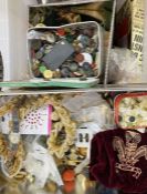 Large quantity of vintage buttons, buckles, etc (1 box)