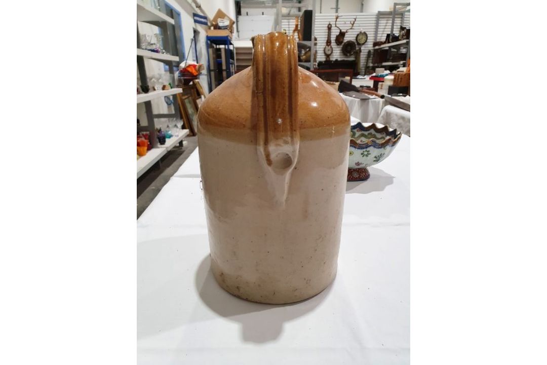 Stoneware bottles and jugs to include one marked 'T H Witchell Brewer & Spirit Merchant, Tetbury', - Image 10 of 12