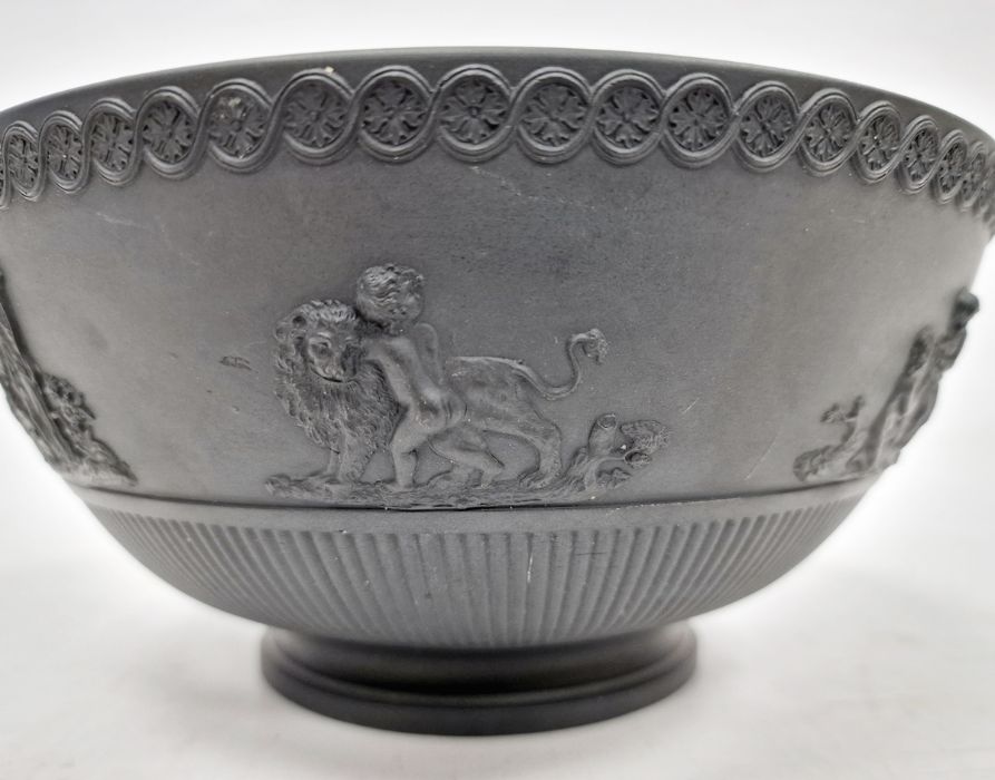 Black basalt bowl in the manner of Wedgwood with decorated rim, the body with applied moulded scenes - Image 3 of 7