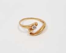 18ct gold single diamond ring
