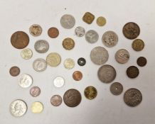 Tray of assorted British and foreign coinage