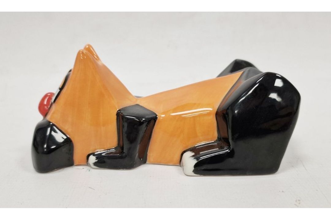 Lorna Bailey signed cat, handpainted, produced by Lorna Bailey for Old Ellgreave Pottery, in Art - Image 2 of 4