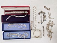 Assorted silver jewellery to include silver charm bracelet, chain bracelets etc (1 bag)