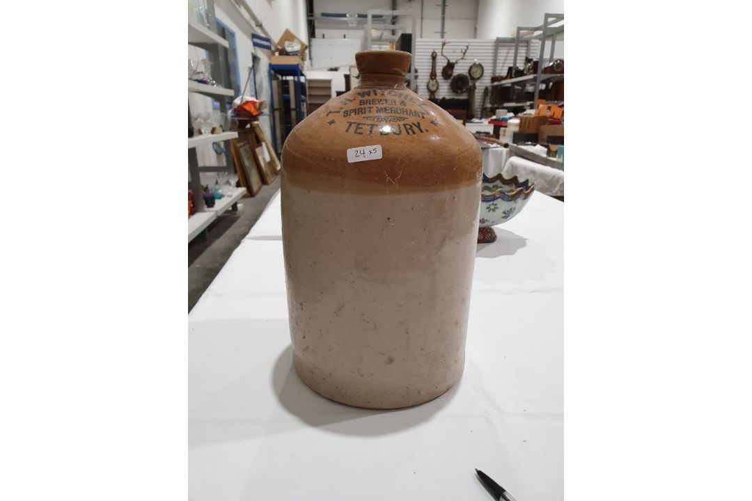 Stoneware bottles and jugs to include one marked 'T H Witchell Brewer & Spirit Merchant, Tetbury', - Image 8 of 12