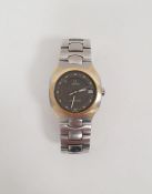 Gentleman's stainless steel Omega Seamaster wristwatch with calendar aperture and side button, black