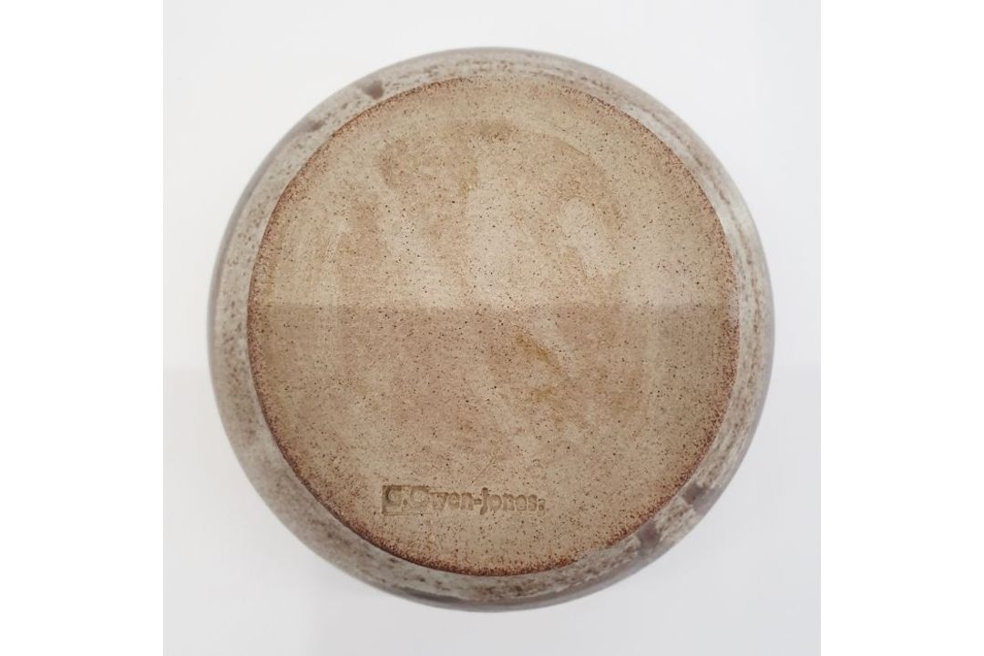 Eddie Hopkins (1941-2007) for Winchcombe Pottery lidded and handled casserole with tenmoku glaze, - Image 3 of 14