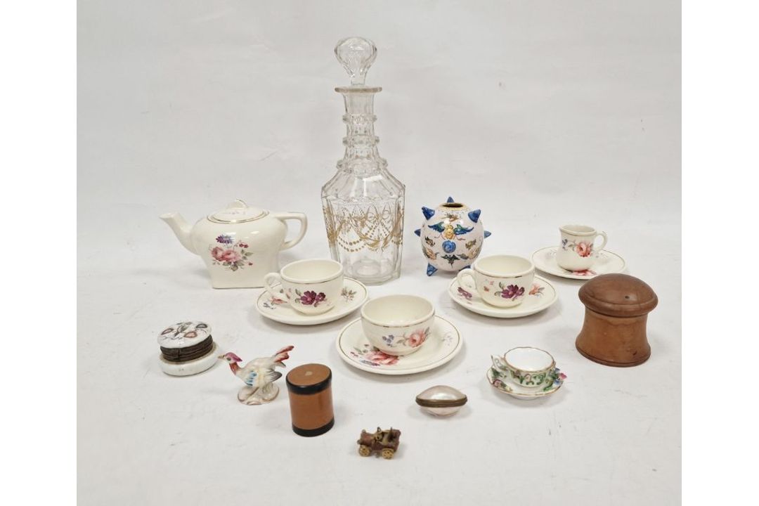 Georgian-style glass decanter with gilt swags and decoration, a maiolica vase of ovoid form with - Image 1 of 3