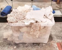 Quantity of linen, tablecloths etc (1 box)