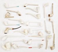 Box of assorted clay pipes to include modern head decoration, one in the form of a king, another