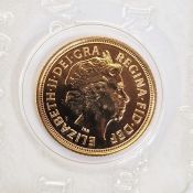 Gold brilliant uncirculated half-sovereign 2007